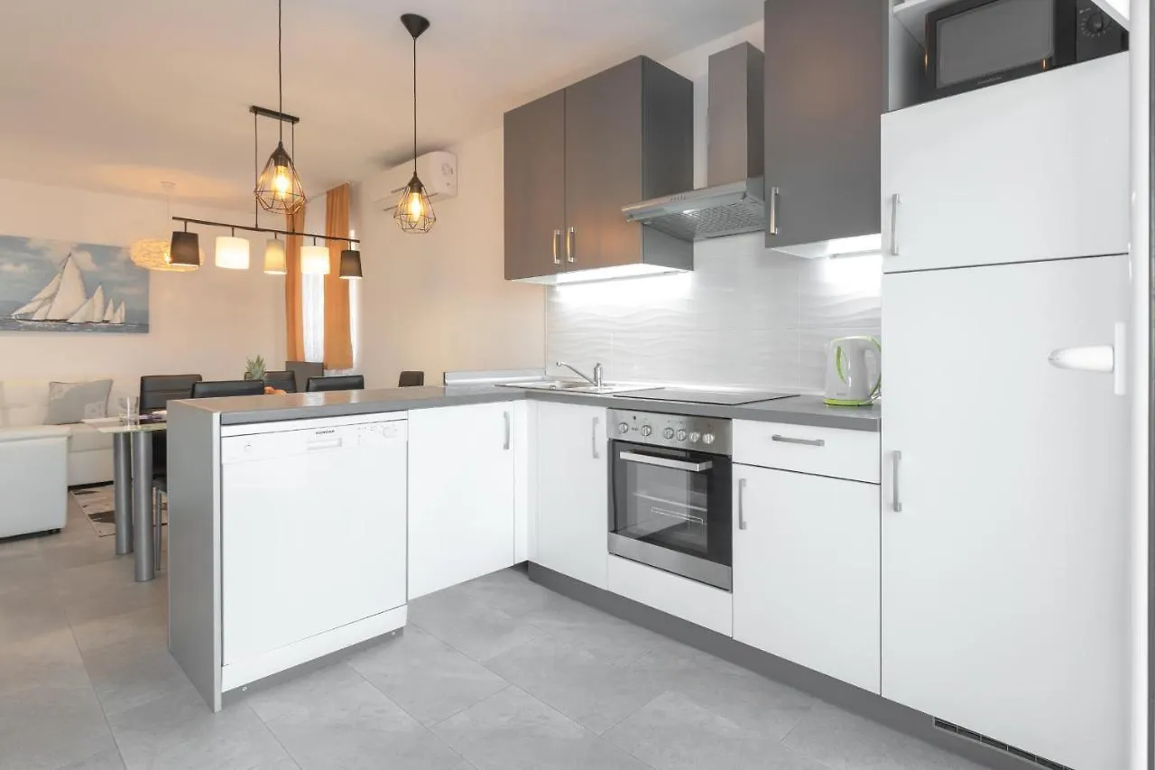 Holiday Home Insulam Mare Trogir
