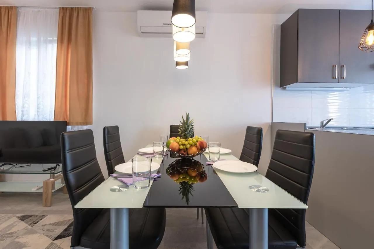 Holiday Home Insulam Mare Croatia