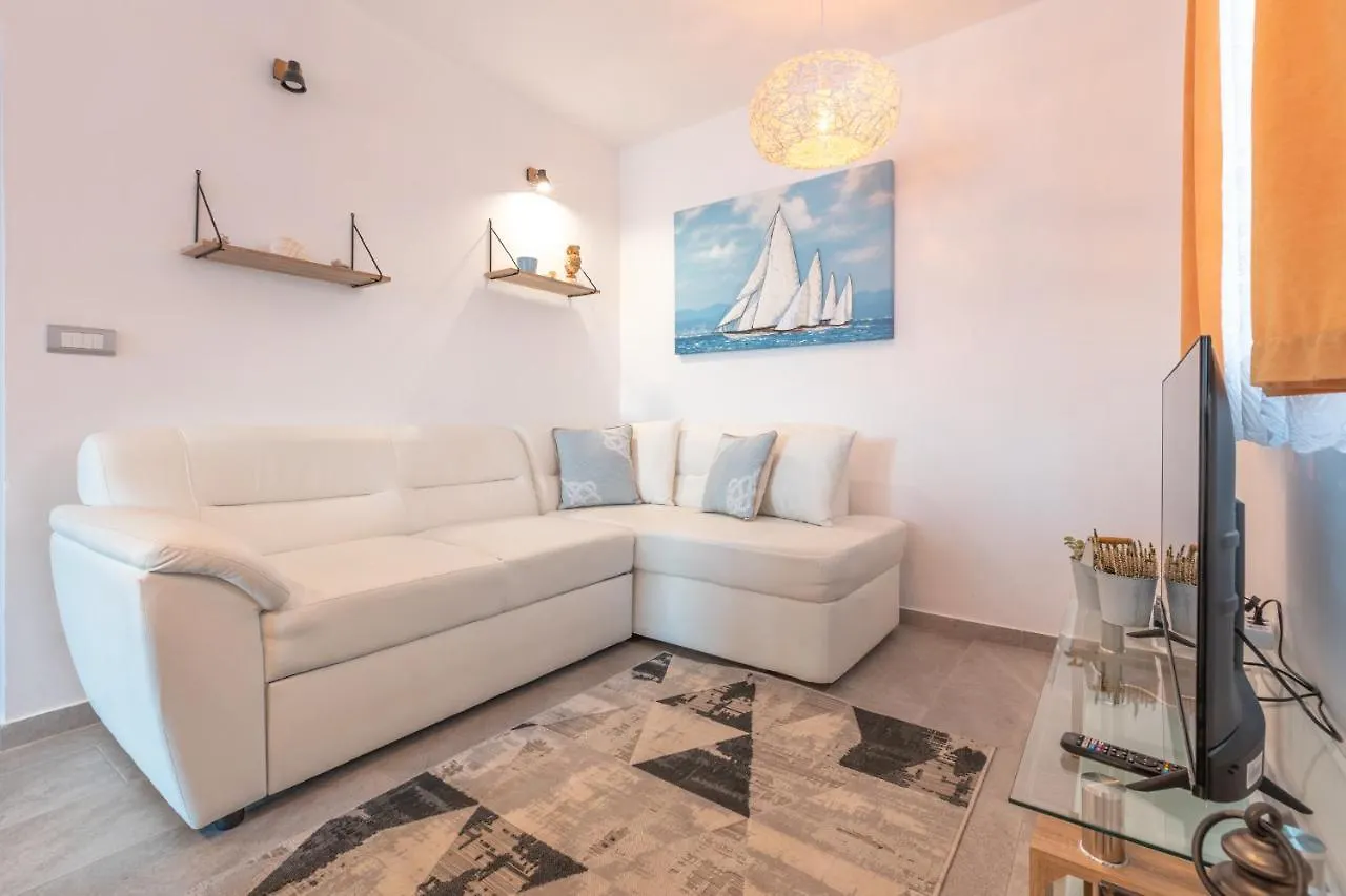 Holiday Home Insulam Mare Croatia