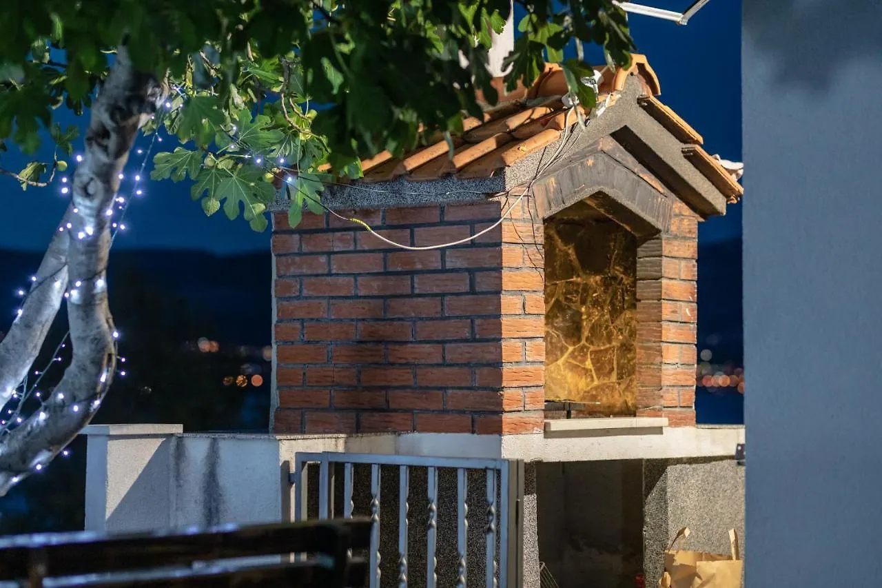 Holiday Home Insulam Mare