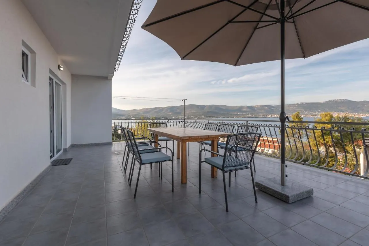 Holiday Home Insulam Mare Kroatien