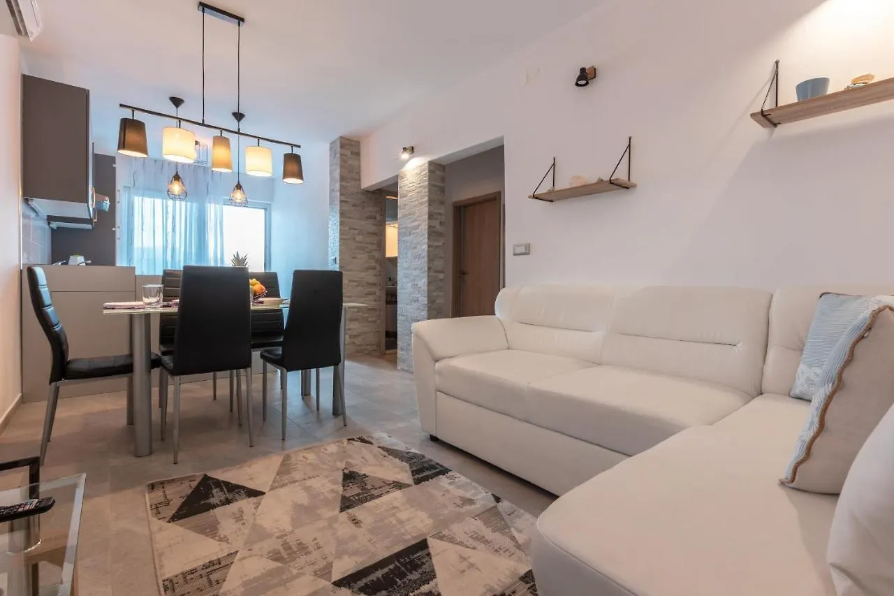 Holiday Home Insulam Mare